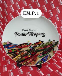 Piring Hias Keramik Souvenir KaIimantan Selatan